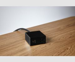 Miki Monument Mount - Black - 1 Power - 1 USB-A+C