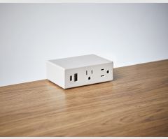 Miki 3 Port - White - Edge Mount